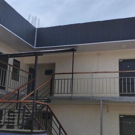Aura Relax Hotel Bosteri Luaran gambar